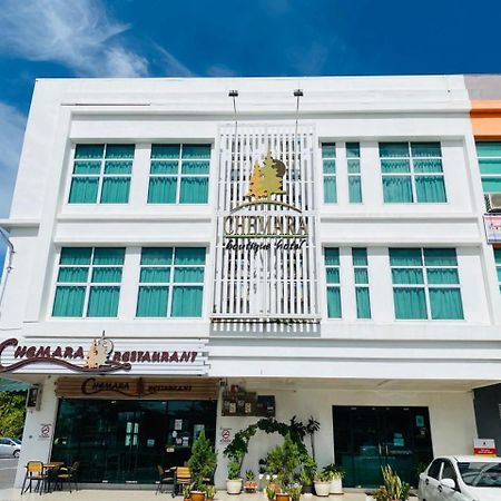 Chemara Boutique Hotel Miri Bagian luar foto